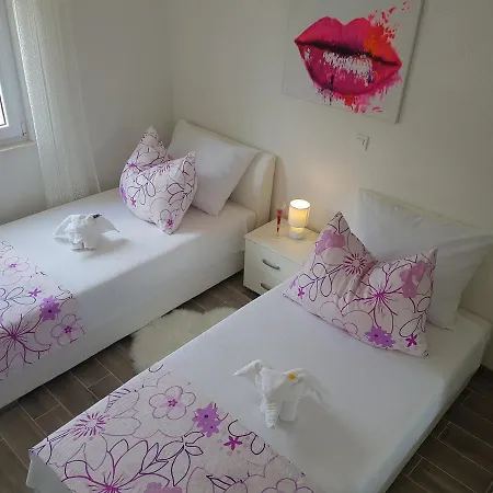 Apartment Kuca Marija-petra Kaštela